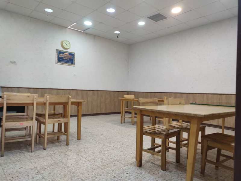 سالن مطالعه خواهران