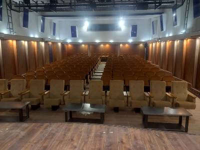 سالن آمفی تئاتر