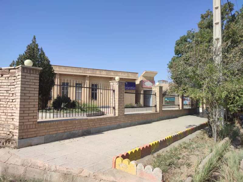 نمای بیرونی کتابخانه