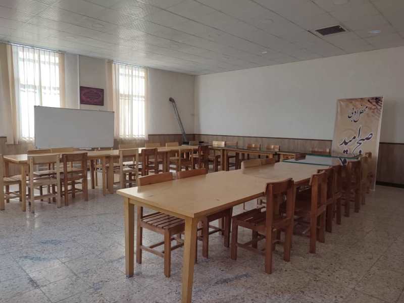 سالن مطالعه برادران