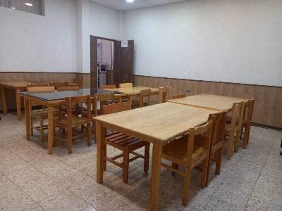 سالن مطالعه برادارن